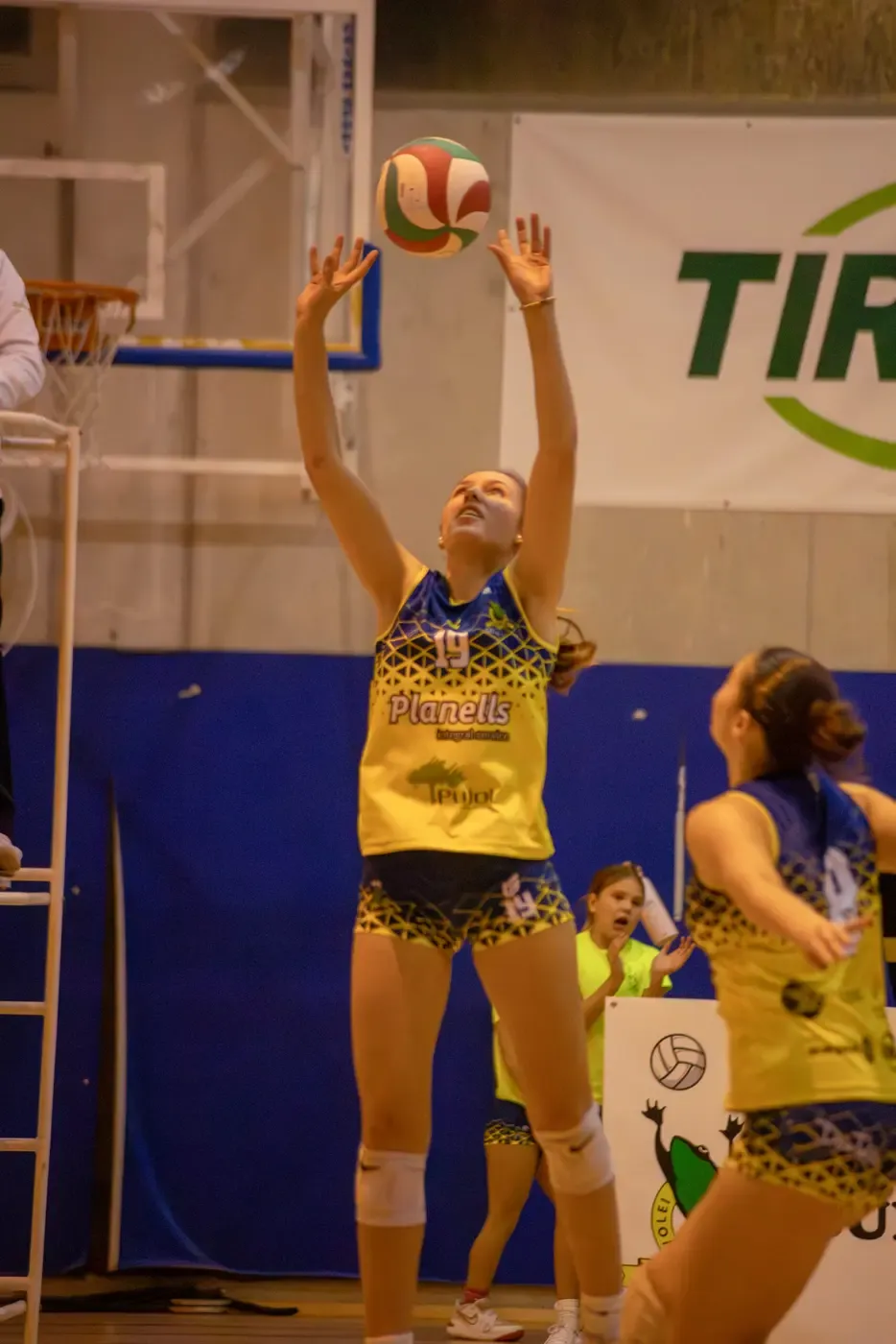 Adriana rebent en un partit de Primera Nacional